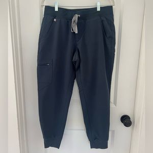 Figs Medium Petite (MP) Dark Harbor Zamora joggers
